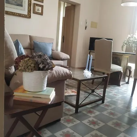 Alfacs Apartment *